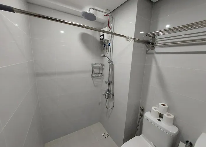 Baseline Prestige With Free Parking & Wi-fi Holiday home Cebu
