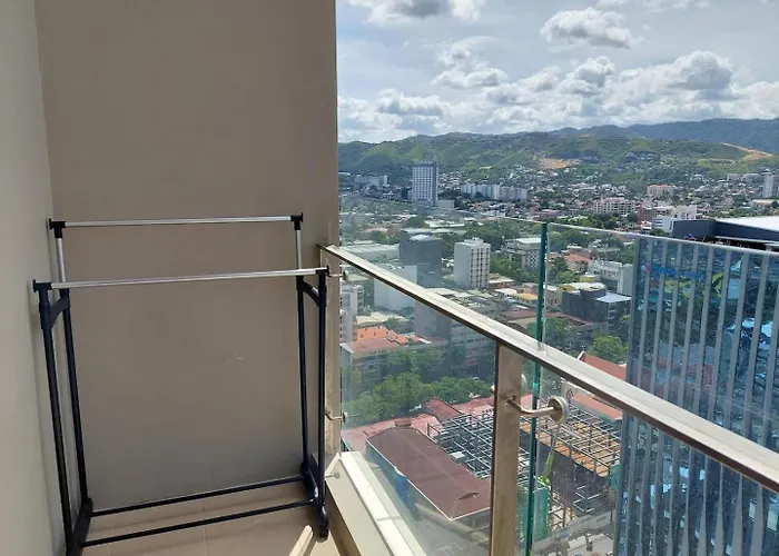 Baseline Prestige With Free Parking & Wi-fi Cebu