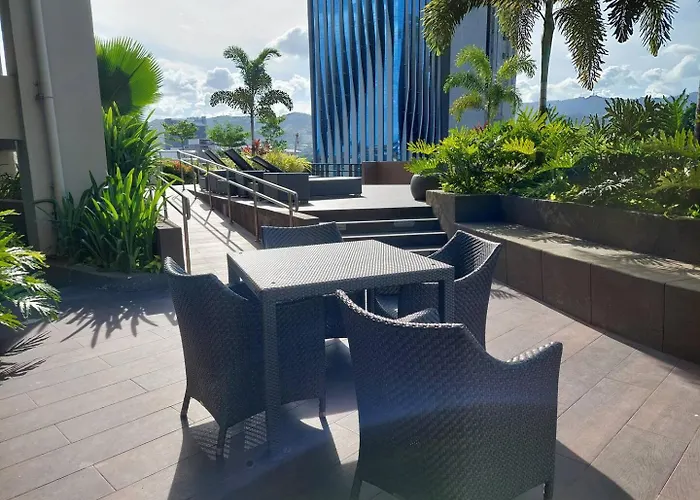 Baseline Prestige With Free Parking & Wi-fi Holiday home *