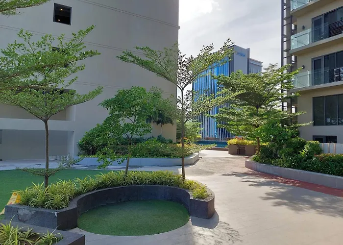Baseline Prestige With Free Parking & Wi-fi Holiday home Cebu