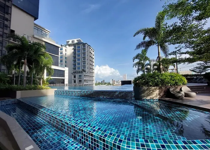 Baseline Prestige With Free Parking & Wi-fi Holiday home Cebu