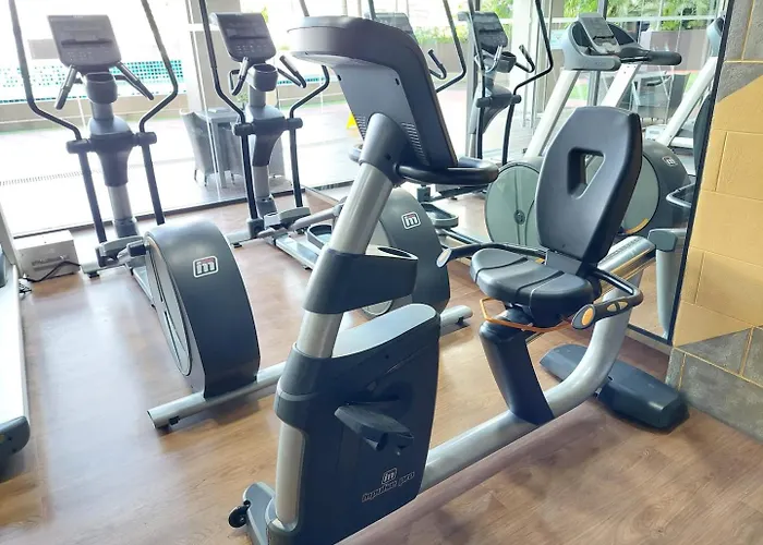 Baseline Prestige With Free Parking & Wi-fi Holiday home *