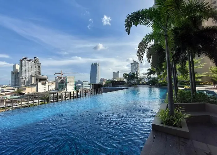 Baseline Prestige With Free Parking & Wi-fi Holiday home *